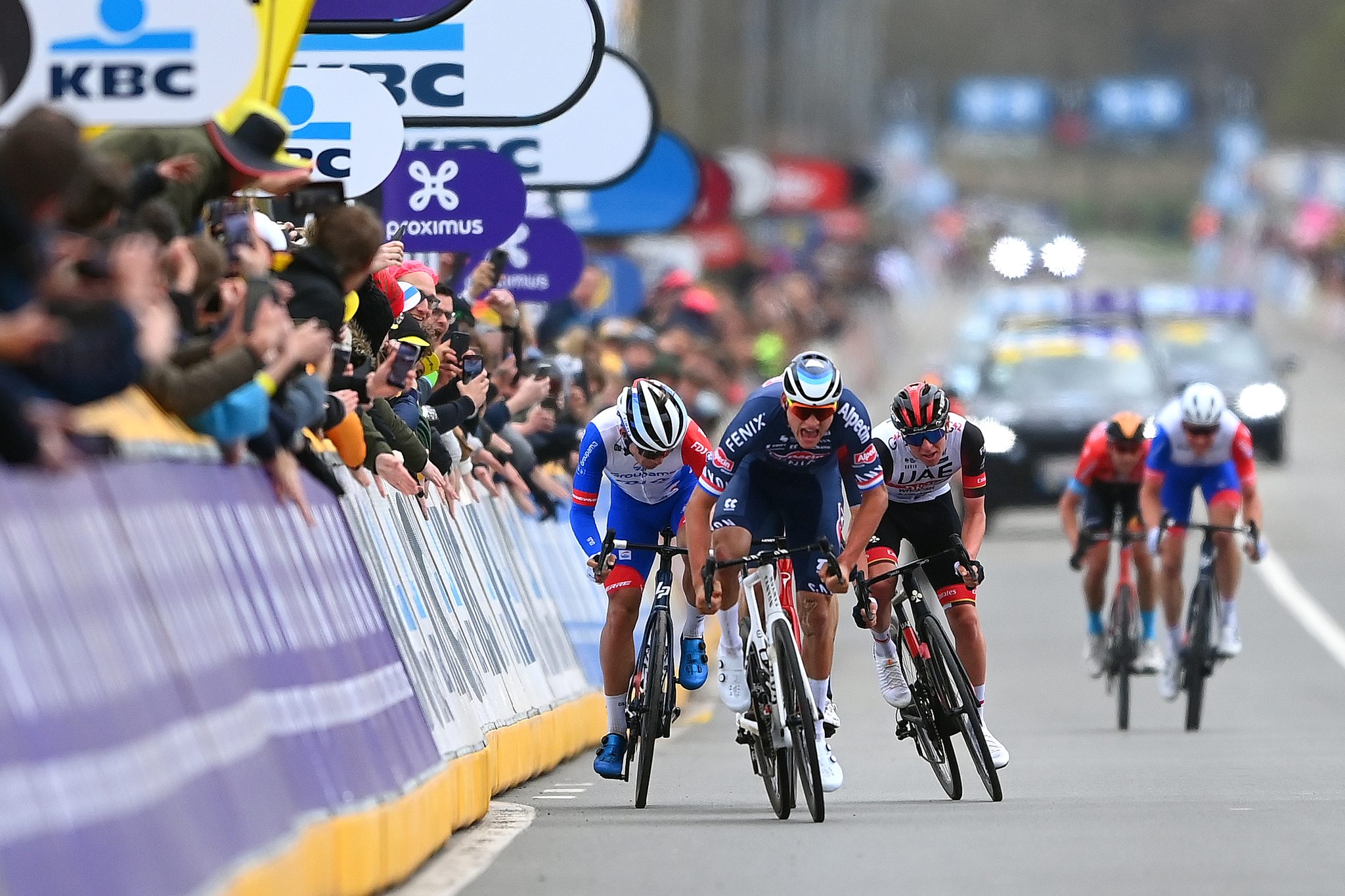 CYCLISME CYCLISTE MUSETTE FRANCAISE JEUX FDJ CYCLING SACOCHE TOUR FRANCE CYCLISME CYCLISTE MUSETTE FRANCAISE JEUX FDJ CYCLING SACOCHE TOUR FRANCE