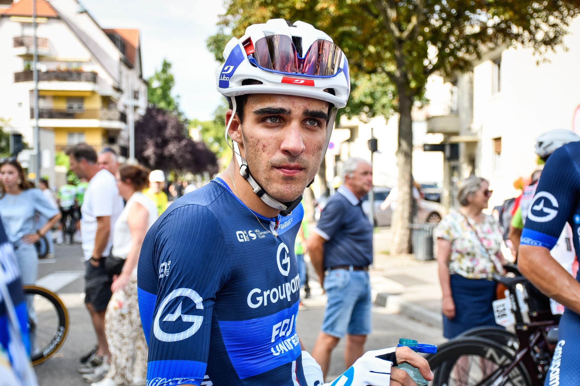 Maxime Combot A mixed start for “La Conti”